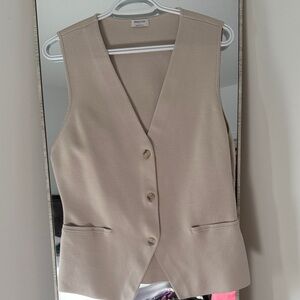 Babaton vest (stretchy)